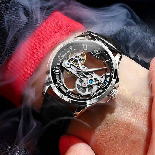 OLEVS Luxury Men Watches Automatic Mechanical Wristwatch Skeleton Design Waterproof Leather Strap Male Watch Reloj Hombre Quartz Watches