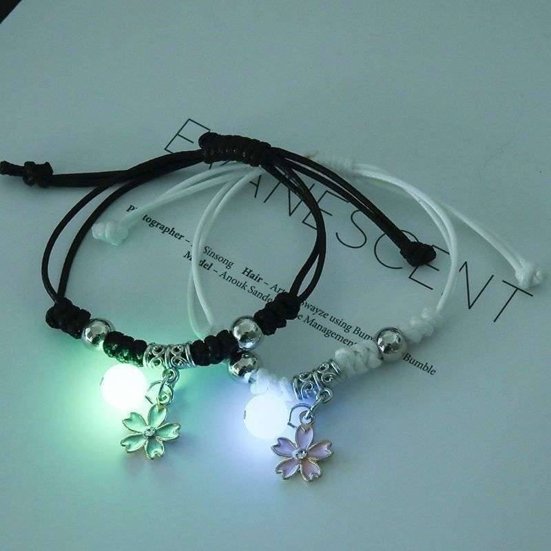 2PC/Set Fashion Luminous Moon Star Bracelet Couple Adjustable Rope Matching Friend Bracelets Love Gifts Jewelry 2PC/Set Fashion Luminous Moon Star Bracelet Couple Adjustable Rope Matching Friend Bracelets Love Gifts Jewelry