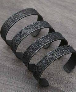 Black Stainless Steel Viking Rune Bracelets For Men Women Retro Viking Tree of Life Bracelet Biker Fashion Jewelry Amulet Gift Bracelets For Women 