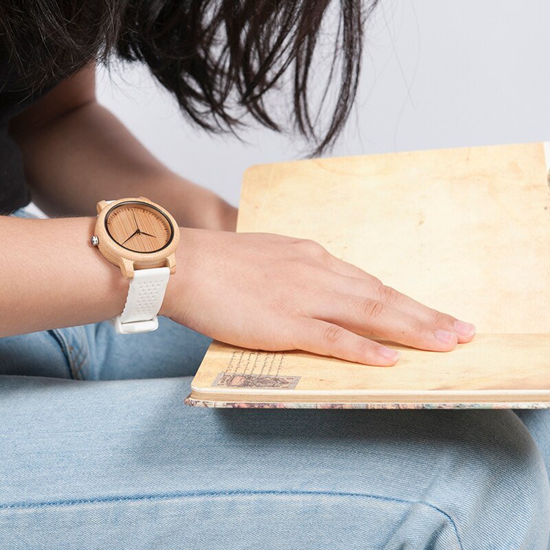 Women's Round Shaped Mechanical Silicone Watch Women's Round Shaped Mechanical Silicone Watch